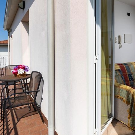 Residence Tre Trilo&Suites Rimini Exterior foto