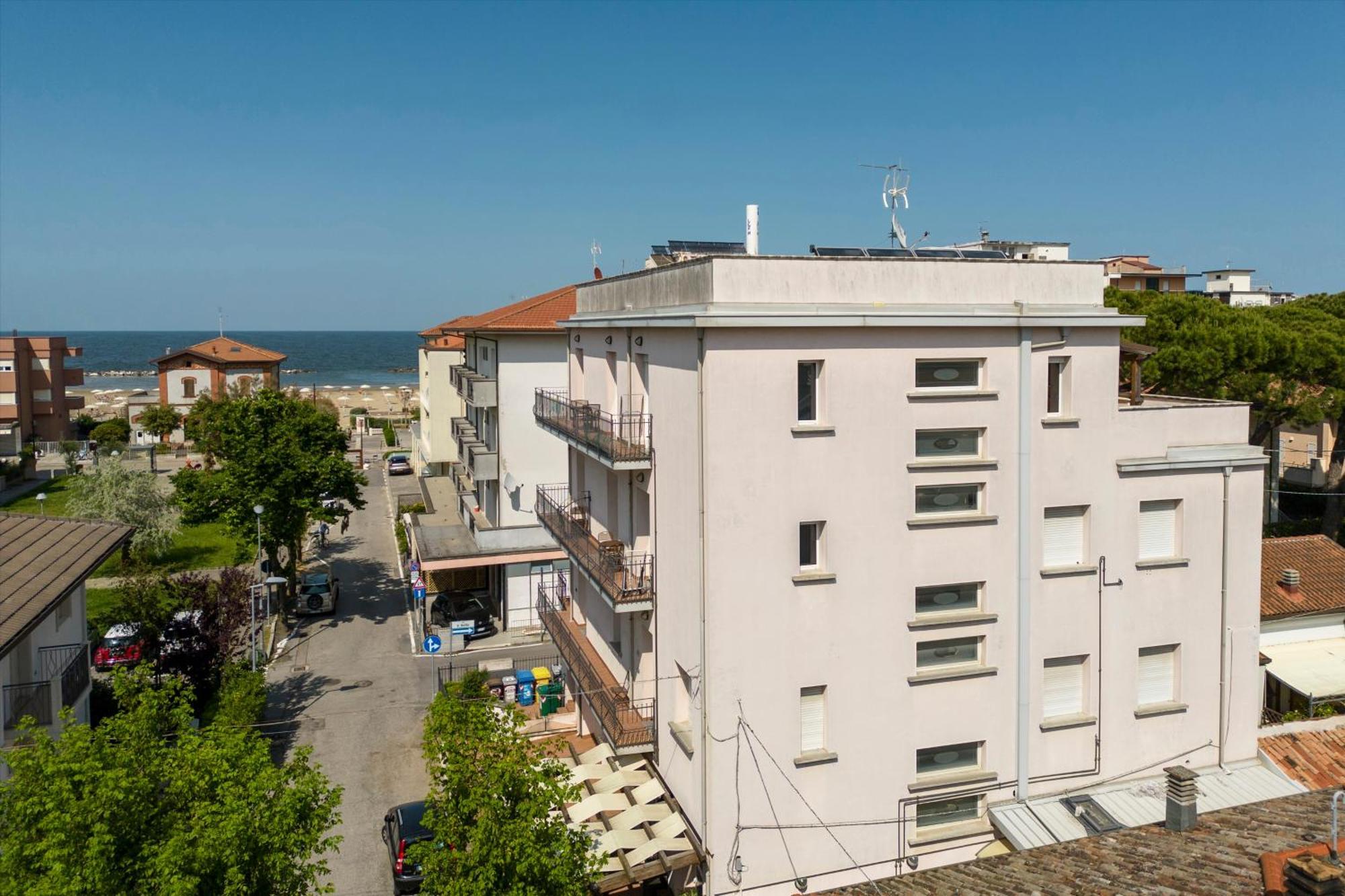 Residence Tre Trilo&Suites Rimini Exterior foto