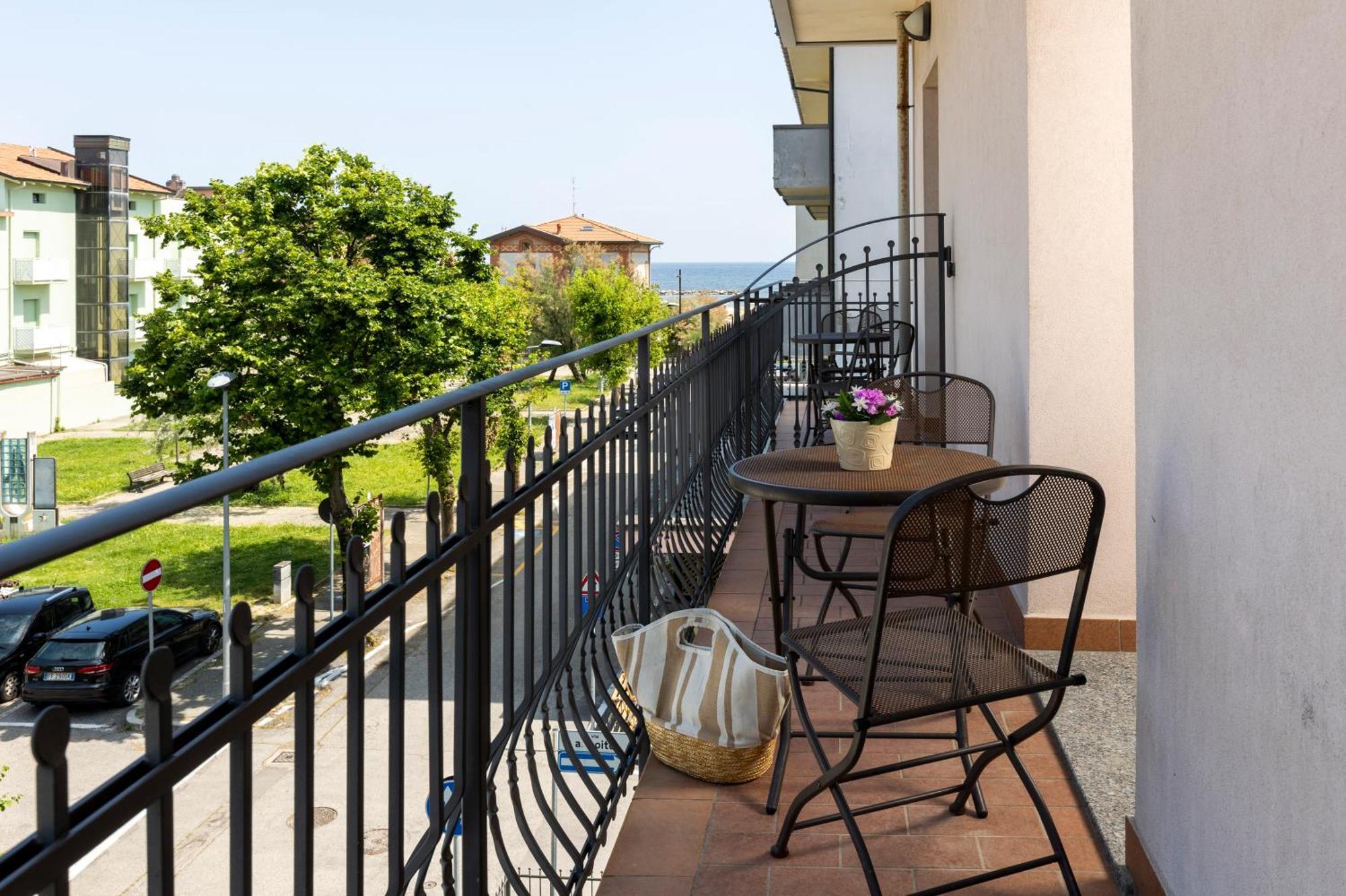 Residence Tre Trilo&Suites Rimini Exterior foto