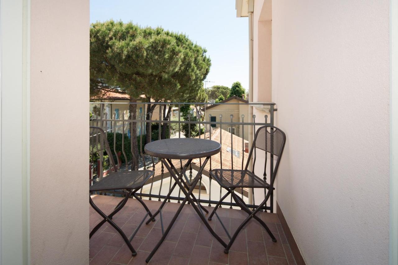 Residence Tre Trilo&Suites Rimini Exterior foto